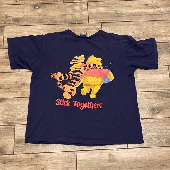 Vintage Winnie The Pooh Great Friends Stick Together Tee - Picture 2 of 8
